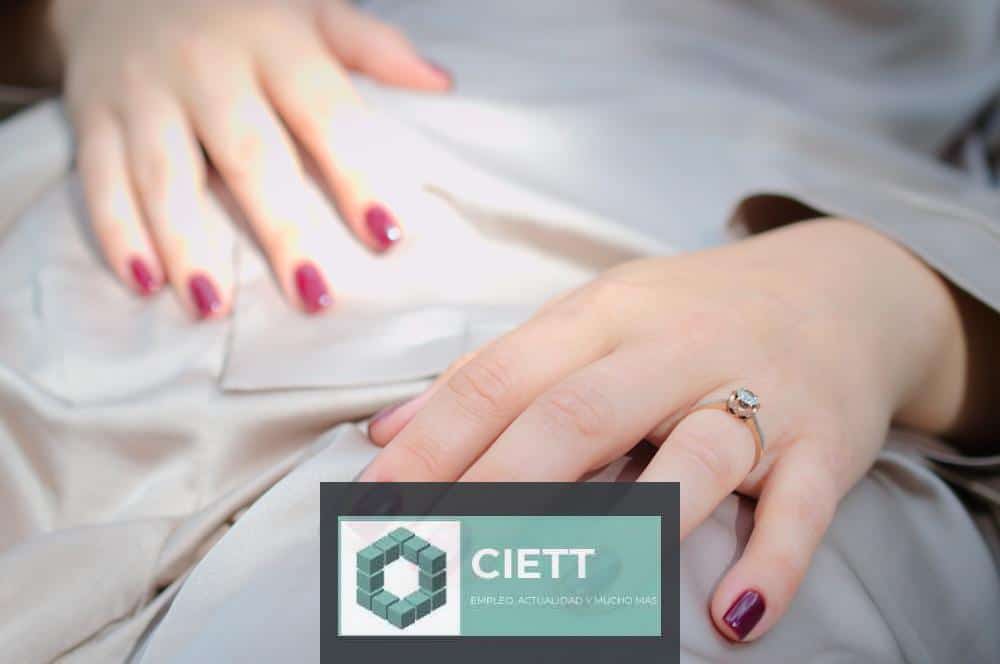 Tendencias en manicura 2024: Colores, estilos y técnicas que no puedes perderte