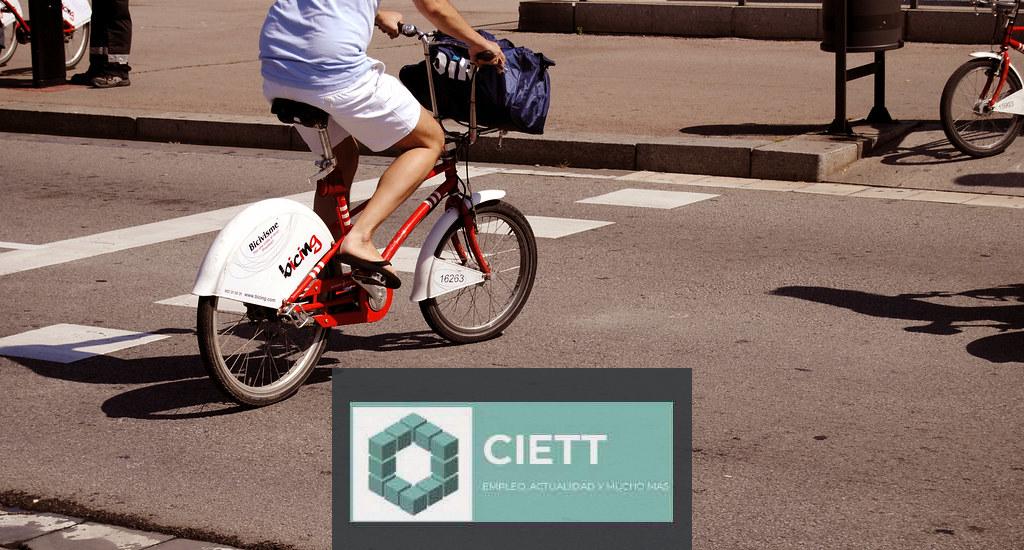 tours en bicicleta y patinete eléctrico